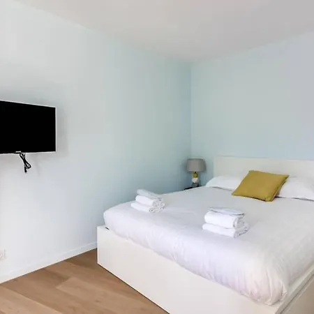 Hostnfly - Modern 45sqm Apt 